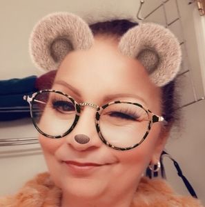 Meet your Posher, Carol